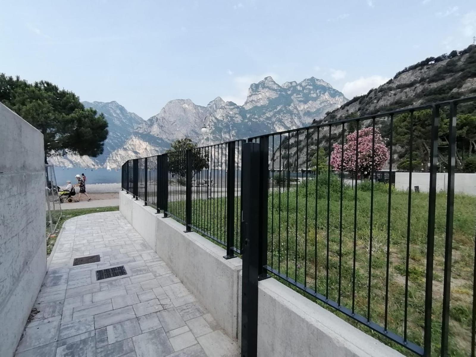 Torbole Lake Front Torbole Sul Garda Luaran gambar
